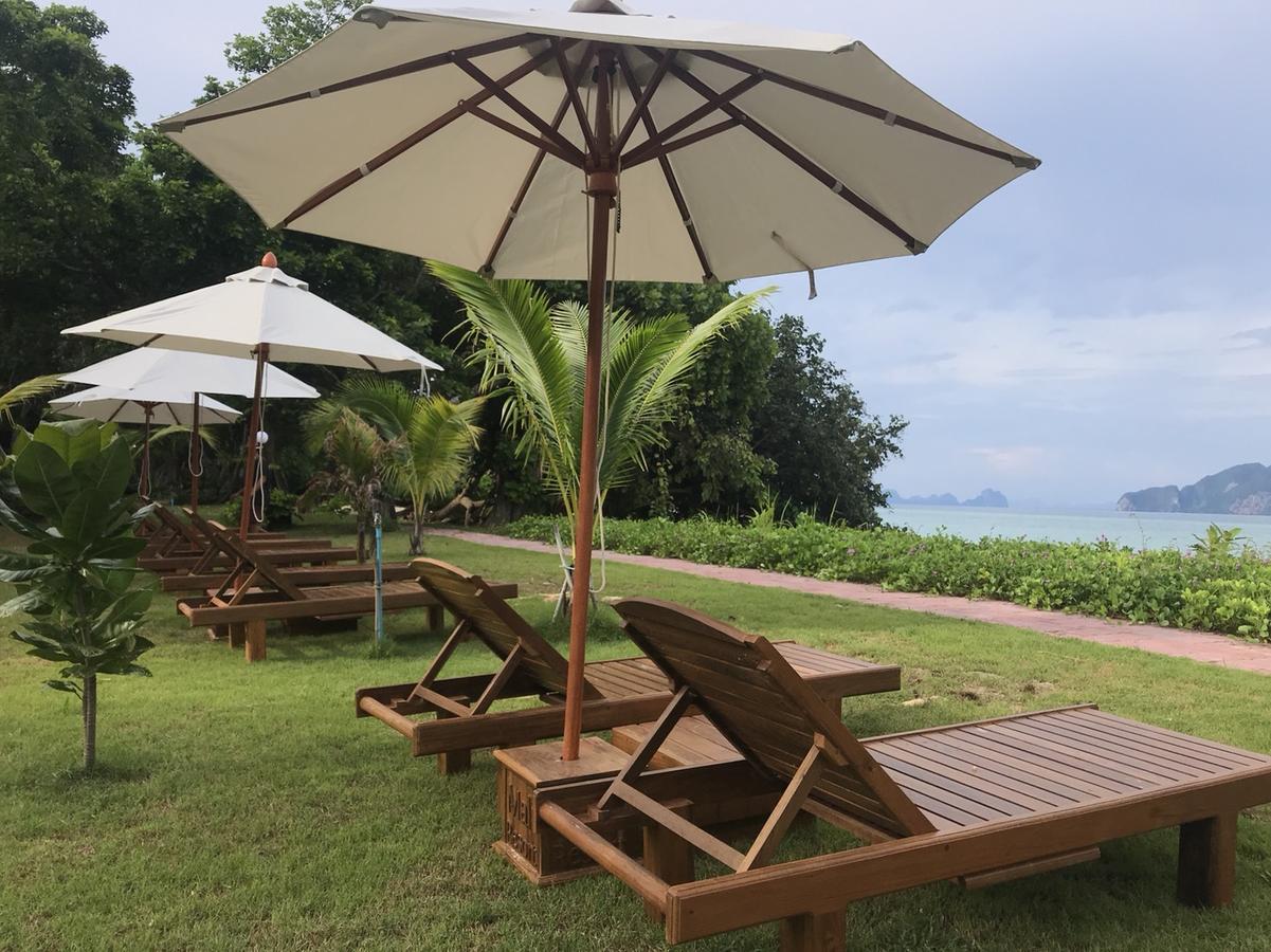 Hotel Paradise Beachfront Bungalows Ko Kradan Exterior foto