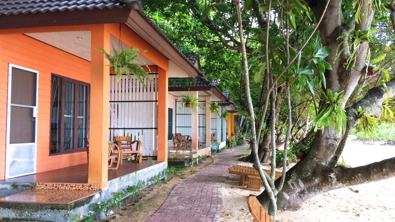 Hotel Paradise Beachfront Bungalows Ko Kradan Exterior foto